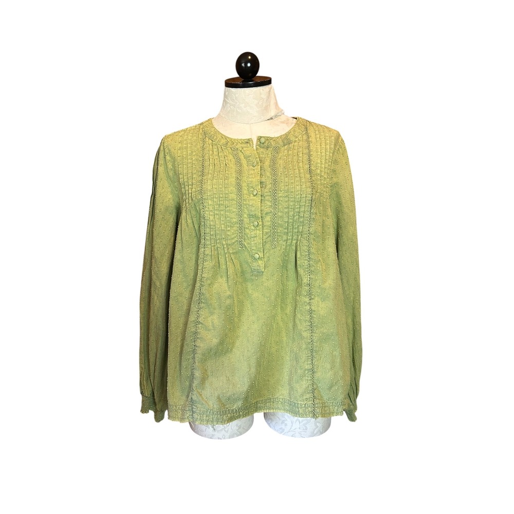 Pilcro Anthropologie Green Swiss Dot Pintuck Henley Blouse Knit Mineral Wash S